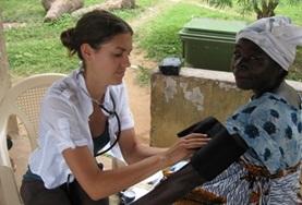 Volontär i Ghana : Volunteer in Ghana: Nursing Volontär i Ghana : Medicin & Hälsa