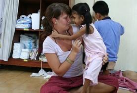 Volontär med barn, ungdomar och äldre : Thailand Volontär med barn, ungdomar och äldre : Thailand