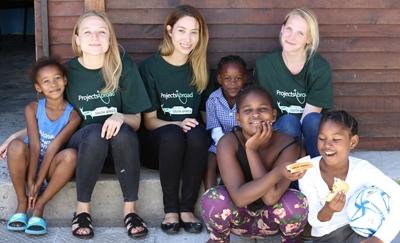 Ungdomsvolontärer i Sydafrika Volontärresor för ungdomar mellan 16 och 19 år.